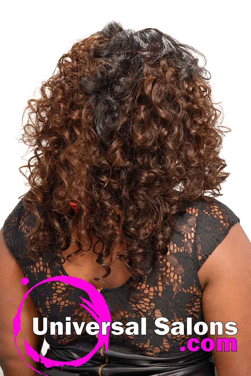 Long Curly Weave Hairstyle from Velesia Screen (5)
